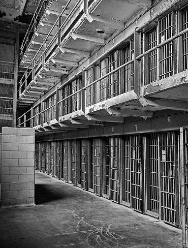 Prison (courtesy Bob Jagendorf, CC-BY-2.0)
